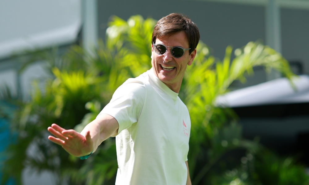 토토 볼프, 메르세데스 F1 지분 매각… 팀 가치 60억 달러 평가